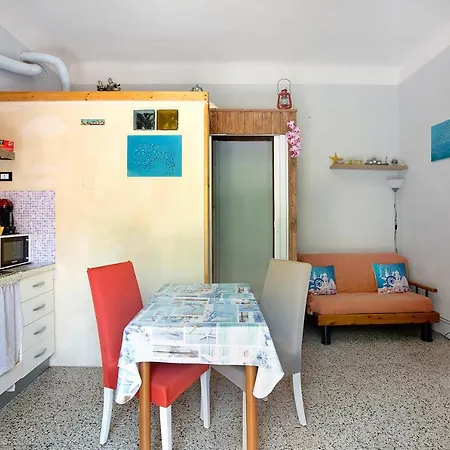Apartment Acciuga House *