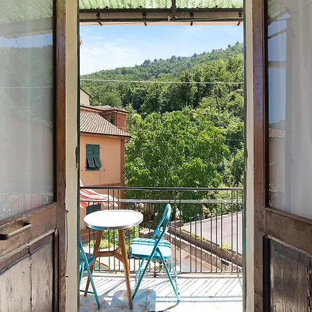 Acciuga House Lägenhet Biassa